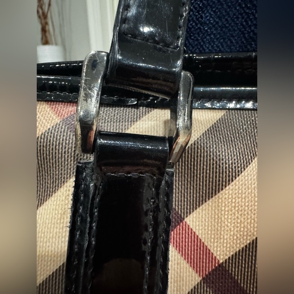 Burberry Nova Check Nickie Tote Bag - Picture 10 of 14